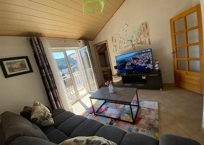Apartment Sandra Free Private Parking
